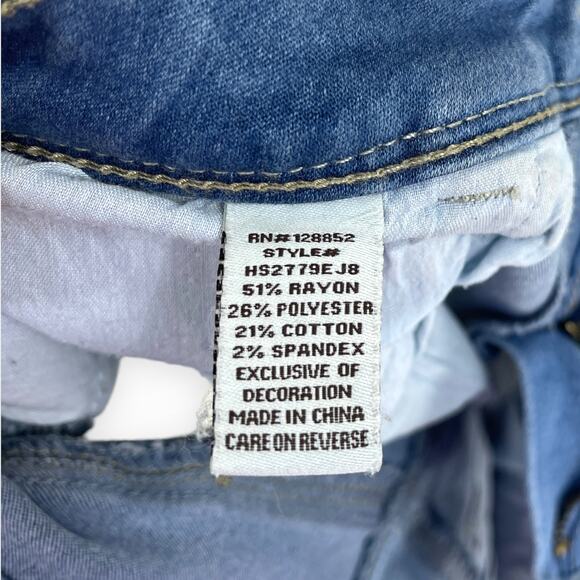 90s HOT KISS Vintage Mid Wash High Rise Rolled Hem Shorts - Picture 6 of 7